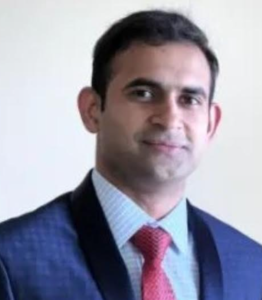 dr varun