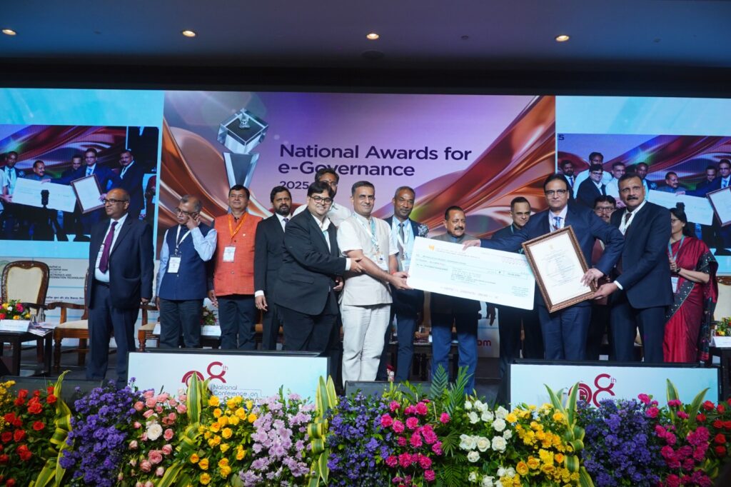 Digi Yatra - Gold Award at the 28th National Awards for E-Governance (NAeG) 2025 (1)