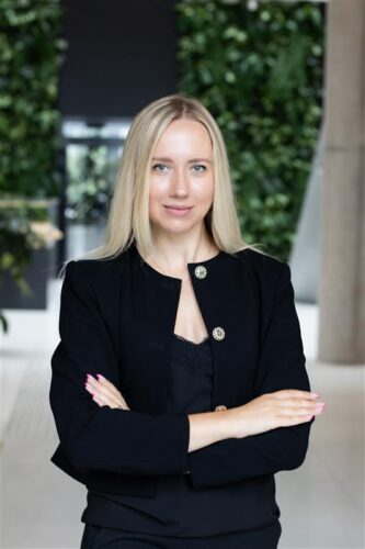 Kristina Mateikaite-Riepsiene-Avion-Express