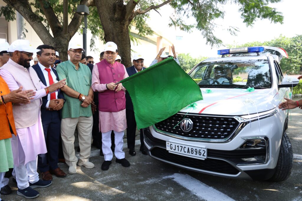 MG Hector Ambulance