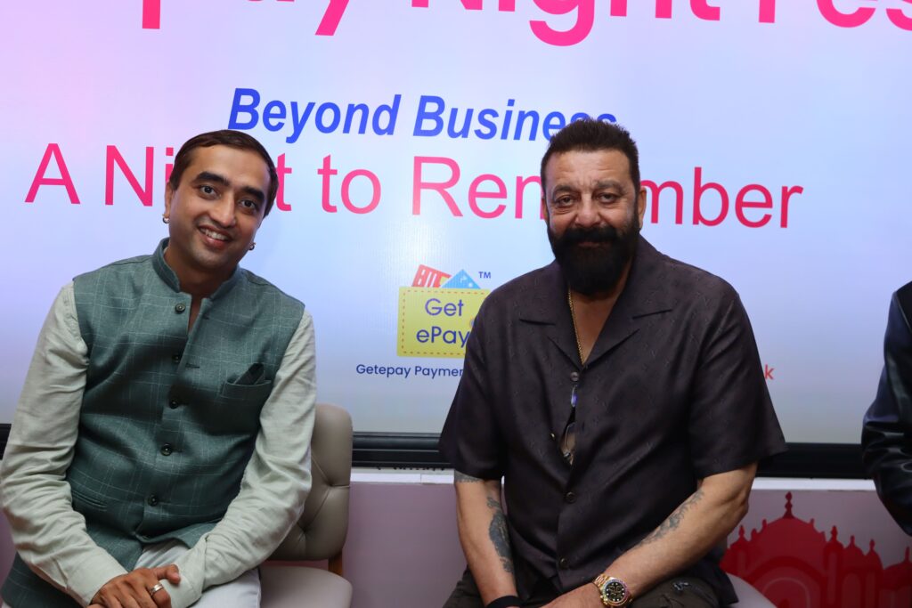 Pravin Sharma Founder GetePay with Sanjay Dutt at Getepay product Launch event (1)