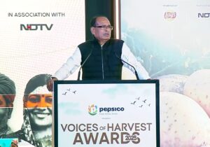 Hon’ble Agriculture & Farmers Welfare Minister, Shri Shivraj Singh Chouhan delivers an impactful address at the Voices of Harvest Awards 2025